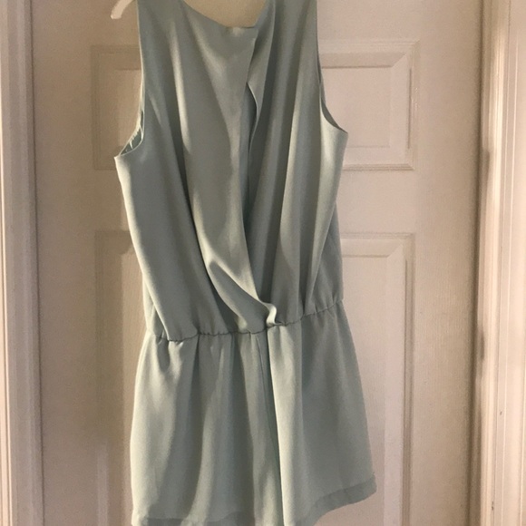 Romper - Picture 2 of 2